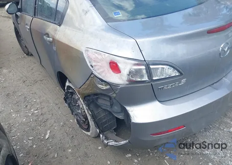 2013 Mazda Mazda3 I Sport from USA, damaged, VIN JM1BL1UP3D1799124